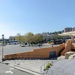 Joivy Apartment For 4 Near The Port Of Genoa
