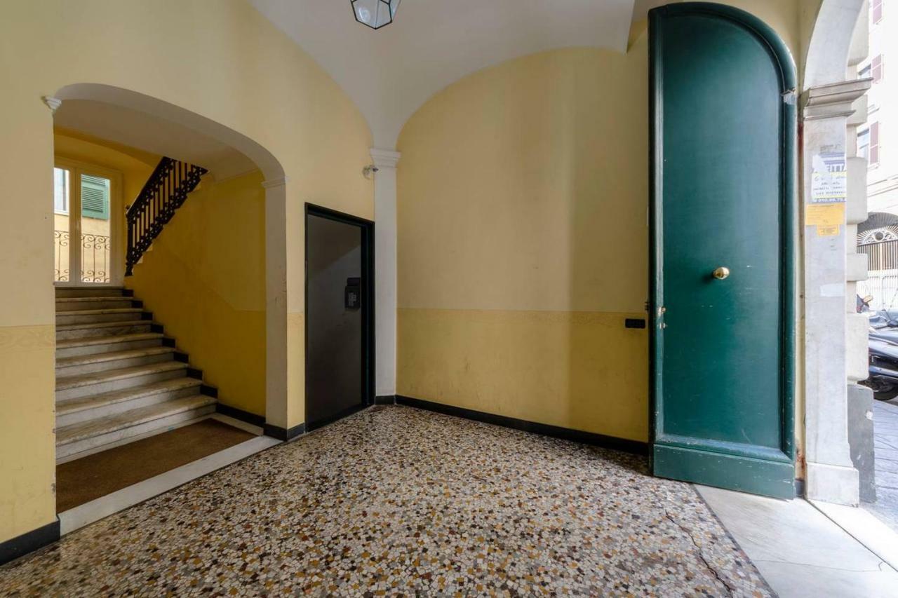 Apartment Joivy For 4 Near The Port Of Genua